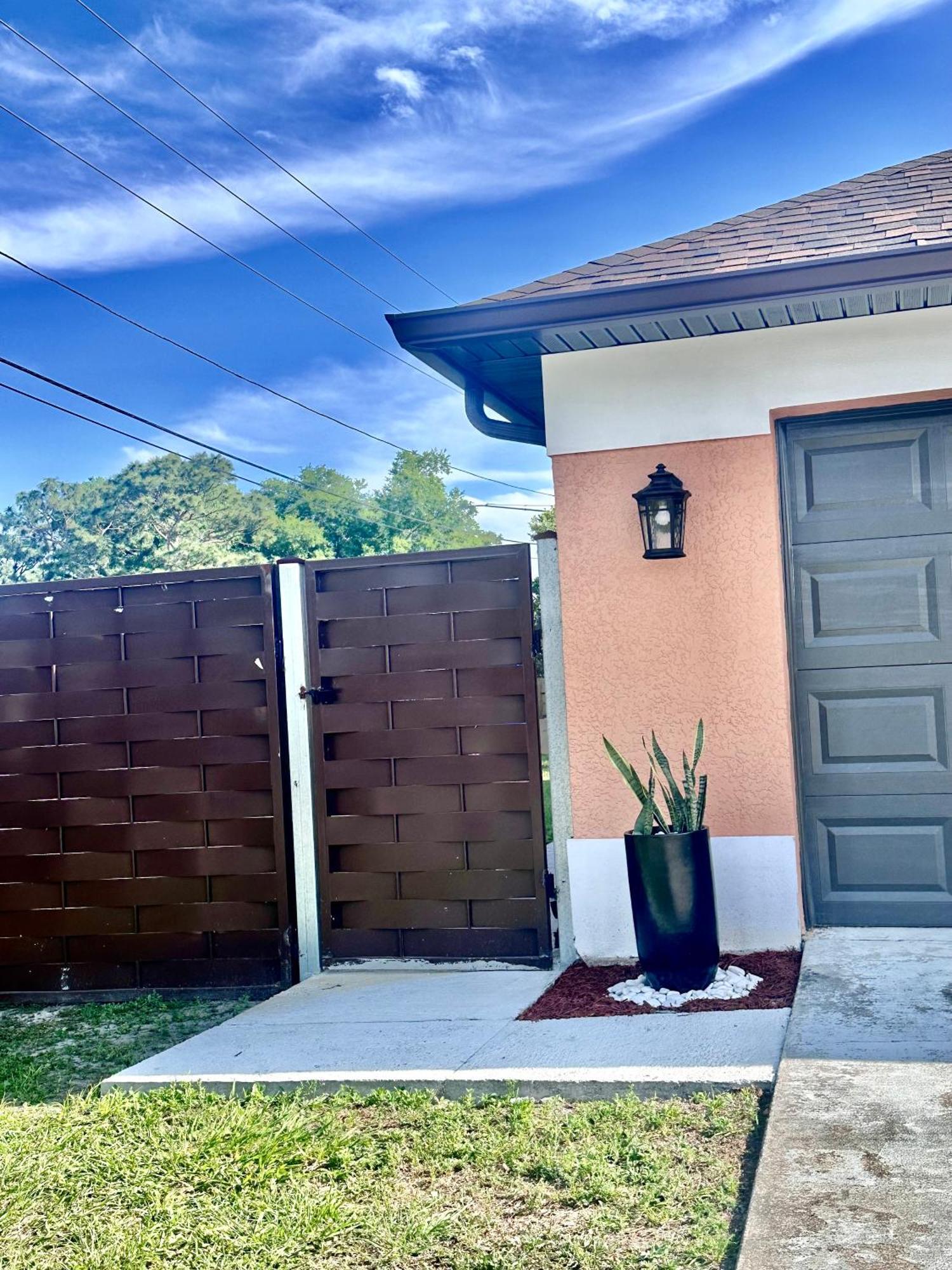 Happy Place Orlando Exterior photo